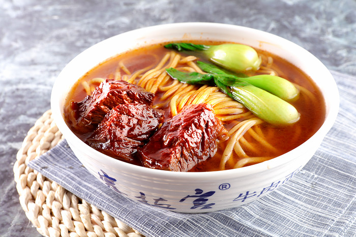 你知道如何品味牛肉面么？塞拉宮教你分辨