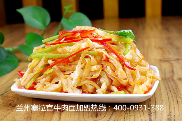 一碗充滿人間煙火氣的牛肉面，才更有樣